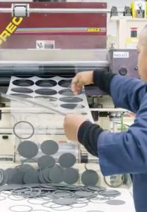 flatbed die cutting